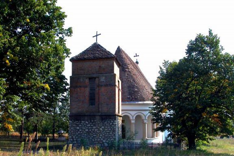 Manastiri i crkve
